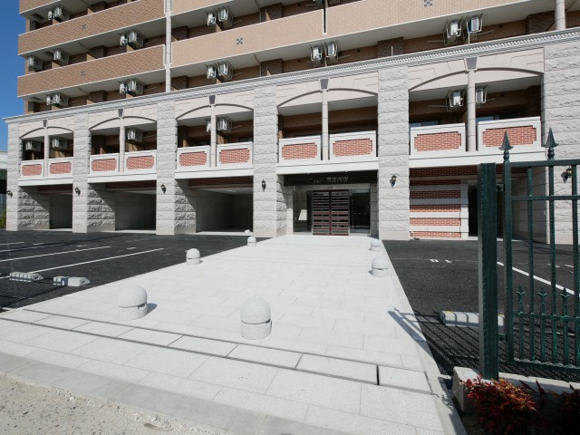 大阪市浪速区浪速西１丁目の賃貸マンションのエントランス