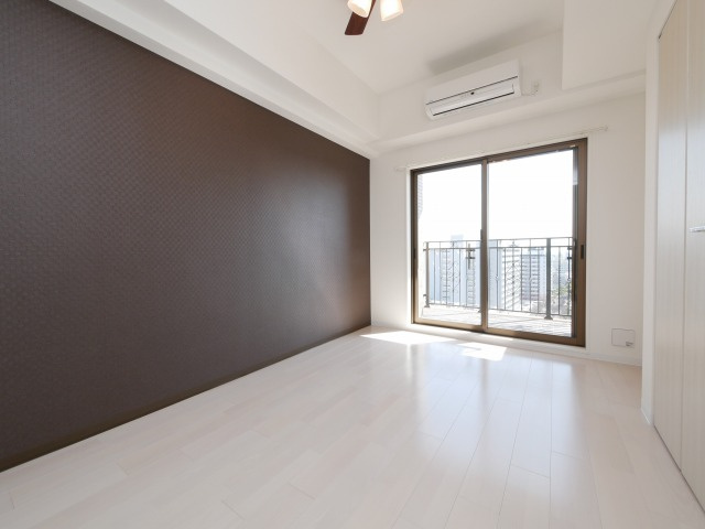 大阪市浪速区浪速西１丁目の賃貸マンションの居間・リビング