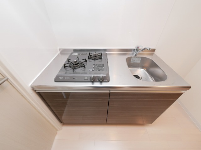 大阪市浪速区浪速西１丁目の賃貸マンションのキッチン
