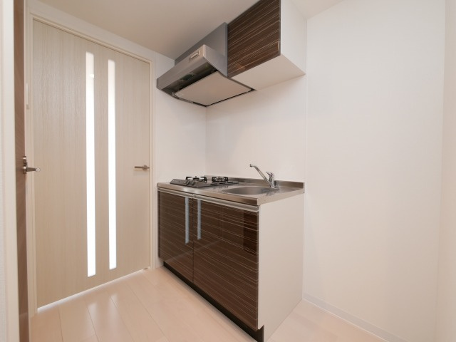 大阪市浪速区浪速西１丁目の賃貸マンションのキッチン