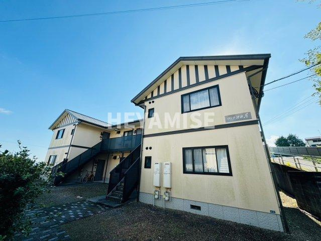 ヴィラ清泉A棟の外観