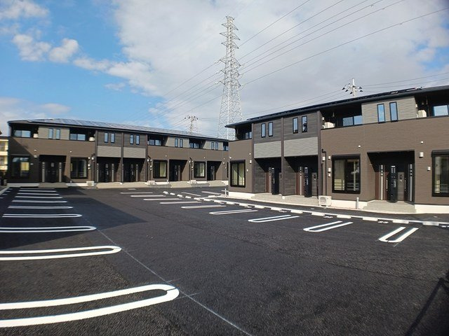 シェノンⅢの駐車場