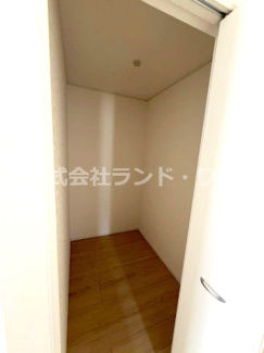 【収納】 | 飯能市双柳　全4棟 1号棟 | たっぷり収納できるウォークインクローゼット