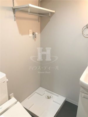 【設備】 | コンフォートメゾン蕨 | 室内洗濯機置き場