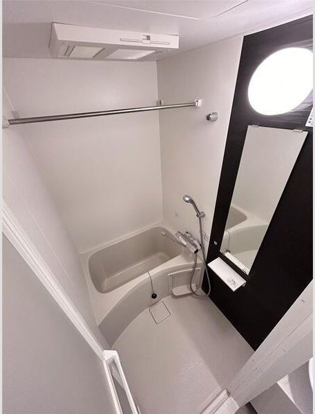 エスリードレジデンス大阪福島フロントの浴室