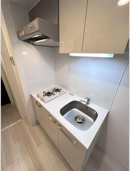 エスリードレジデンス大阪福島フロントのキッチン