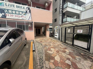 【エントランス】