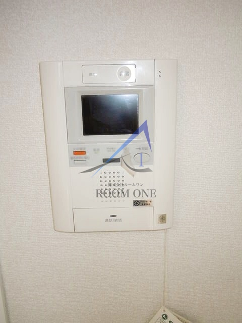 パークウェル蔵前のセキュリティ|モニター付きインターホンです。