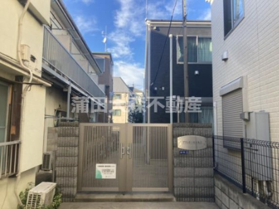 プランドール下丸子のエントランス