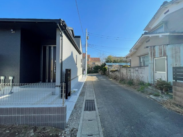 新築戸建・新築建売　太田市鳥山中町　鳥之郷小・西中の前面道路含む現地写真|現地前面道路になります。