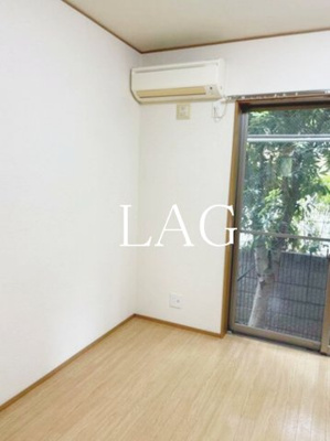 【居間・リビング】 | メゾン・ボーヴュ | 洋室のお部屋です。