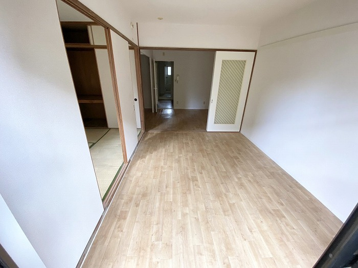 サンモール福生の洋室