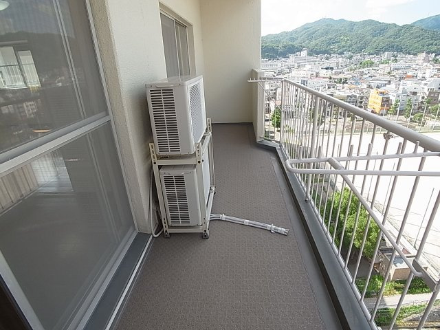 さんくれーる湊川のバルコニー|日当たりの良いバルコニー