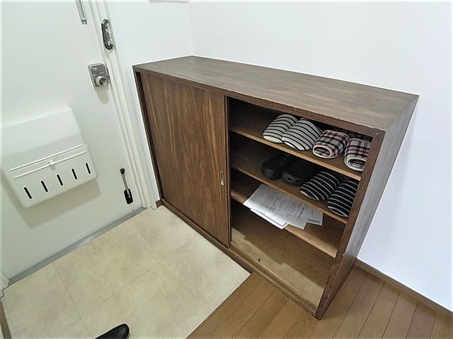 さんくれーる湊川の玄関|玄関には靴箱も完備