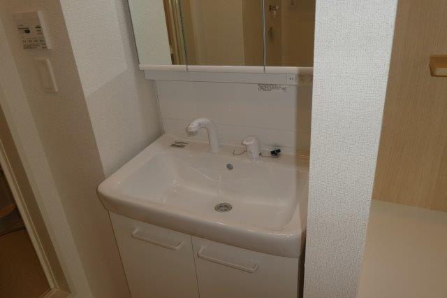 カーサ　イレーネの独立洗面台|シャンプードレッサー