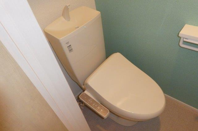 カーサ　イレーネのトイレ|ウォシュレット