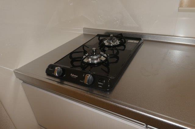 カーサ　イレーネのキッチン|2口ガスコンロ