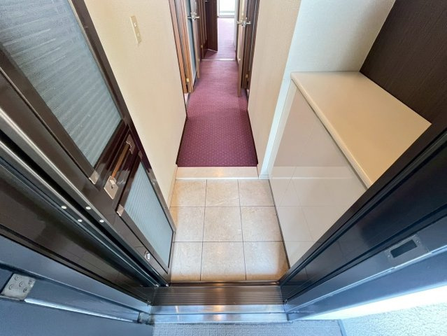 天理二階堂パーク・ホームズの玄関