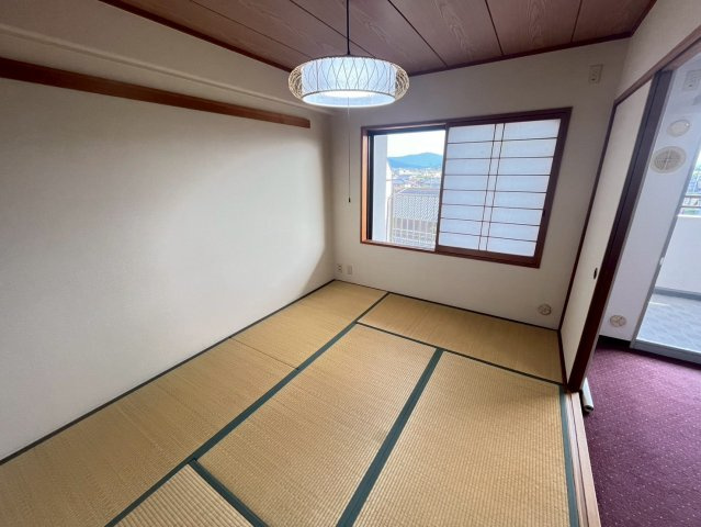 天理二階堂パーク・ホームズの和室