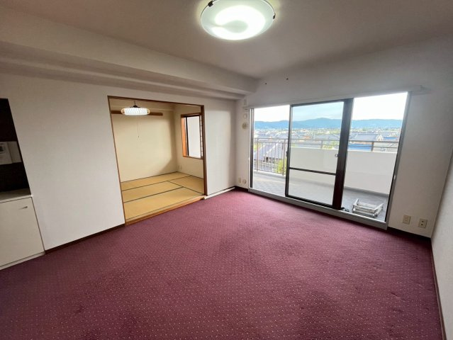 天理二階堂パーク・ホームズの居間・リビング