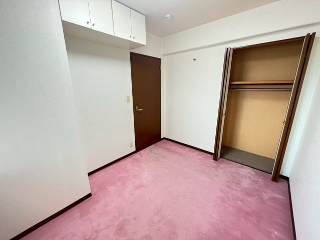 天理二階堂パーク・ホームズの洋室