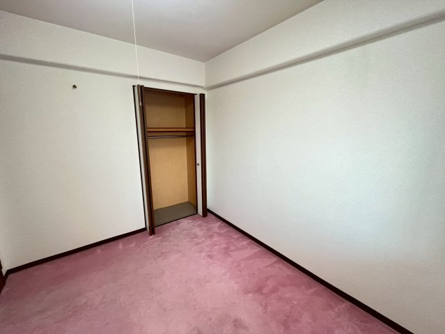 天理二階堂パーク・ホームズの洋室