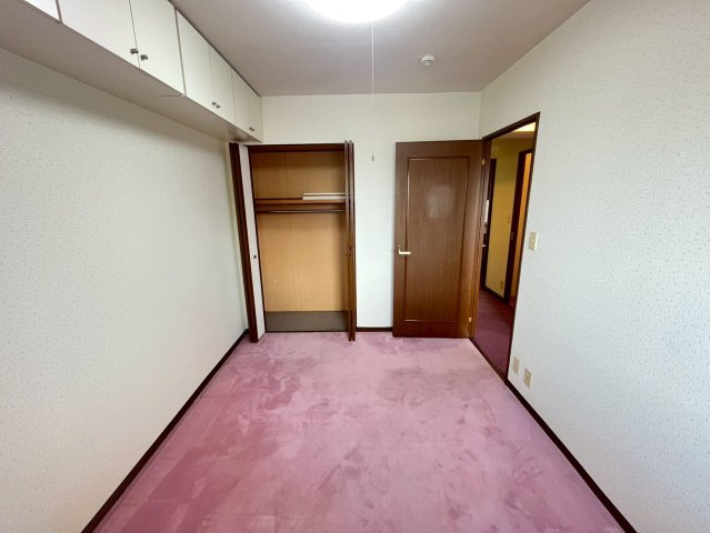 天理二階堂パーク・ホームズの洋室