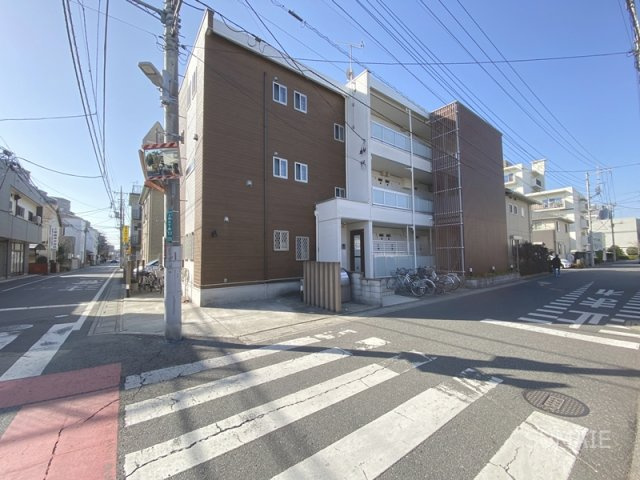 リブリ・フェリスの外観|角地です☆