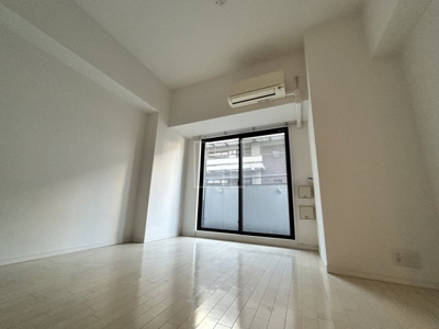 【居間・リビング】 | エスライズ御堂筋本町 | エスライズ御堂筋本町　洋室