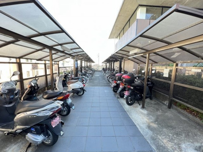 【駐車場】 | セントラルステージ千里青葉丘 | 駐輪場・バイク置場
