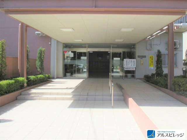 志木ファイブハイツのエントランス