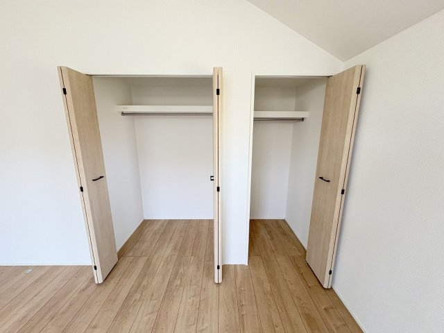 八潮市八潮7丁目　新築戸建　全2棟　1号棟の収納|同施工会社の参考写真になります。