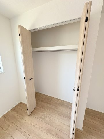 八潮市八潮7丁目　新築戸建　全2棟　1号棟の収納|同施工会社の参考写真になります。