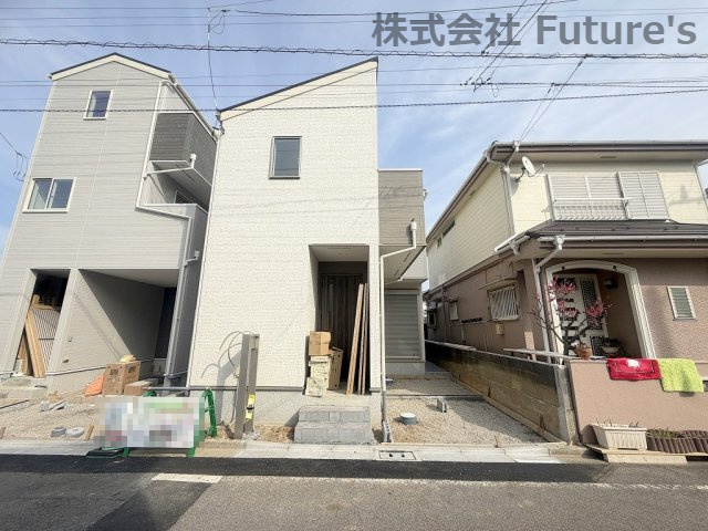 八潮市八潮7丁目　新築戸建　全2棟　1号棟の外観|現地の写真になります。