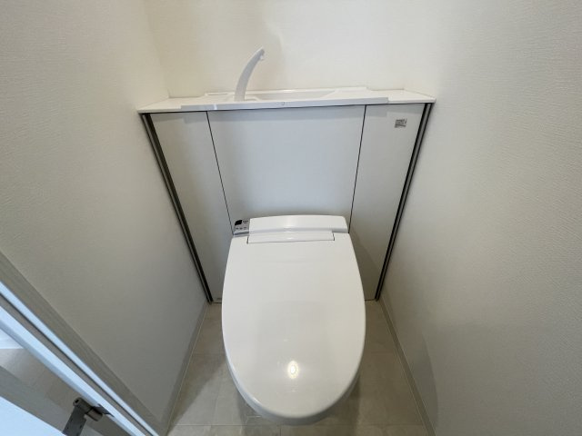 レジェンダリーガーデン赤羽ウェストビューのトイレ