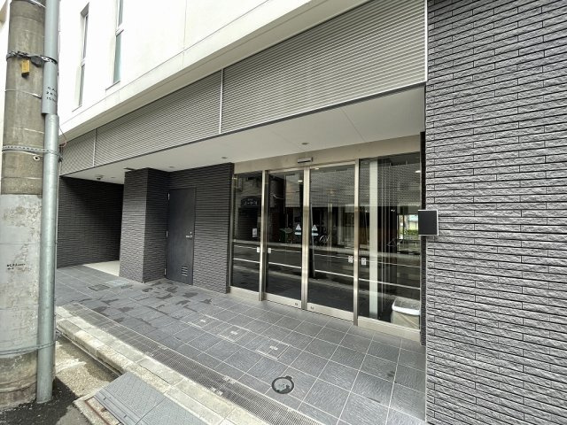 レジェンダリーガーデン赤羽ウェストビューのエントランス