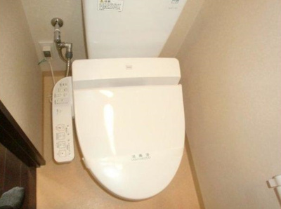 【トイレ】 | トーシンフェニックス方南町弐番館 | 温水洗浄便座。