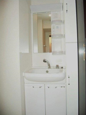 【独立洗面台】 | トーシンフェニックス方南町弐番館 | 嬉しい独立洗面台付き。