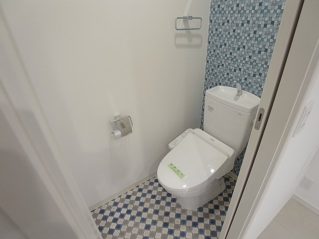 プラーフ8のトイレ|ウォシュレット機能付きトイレ