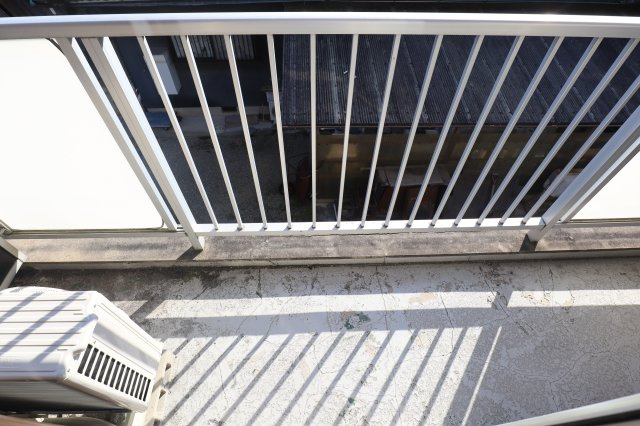 東川サンコーポのバルコニー