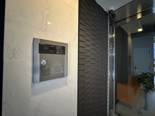 シスイル長居のエントランス