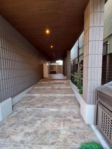 フォルビート北千住弐番館のロビー