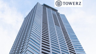 【外観】 | ザ・タワー大阪 | 【外観】福島のほたるまちを代表するタワーマンション！物件を囲む緑のゲートでお出迎えしてくれます☆