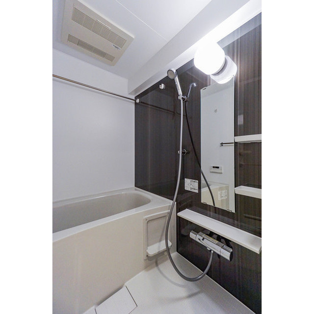 インプルーブ大塚の浴室