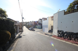【前面道路含む現地写真】 | 2025年12月撮影、前面道路