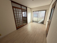 栗田マンションの画像