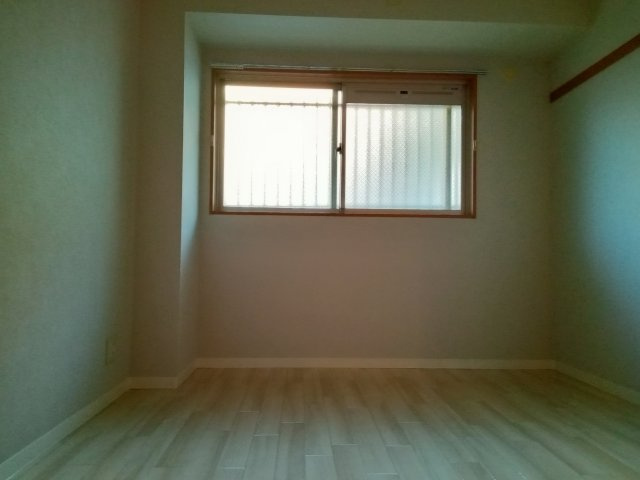 川崎市多摩区菅５丁目の賃貸マンションの寝室