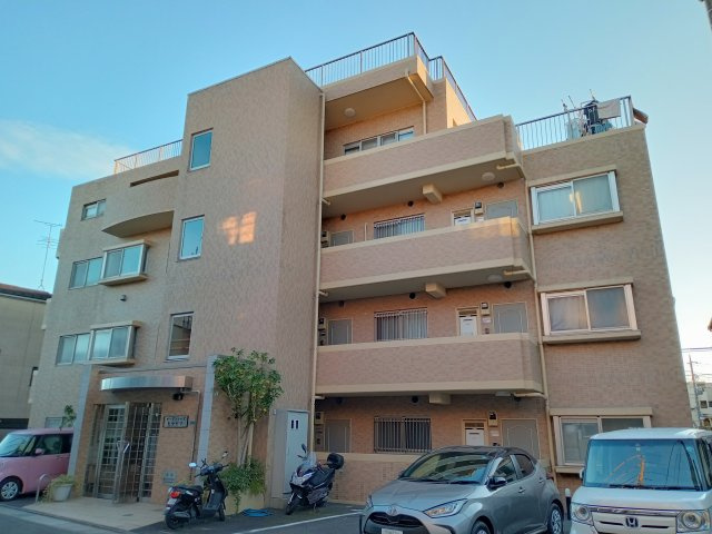 川崎市多摩区菅５丁目の賃貸マンションの外観