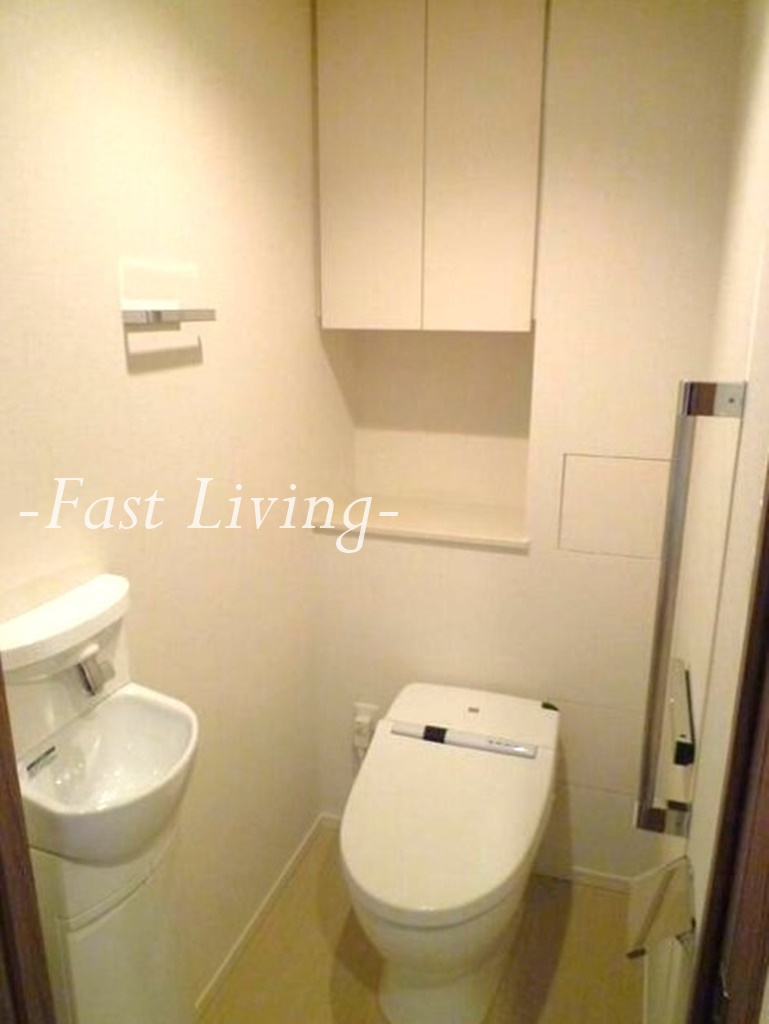 メゾンカルム本郷のトイレ