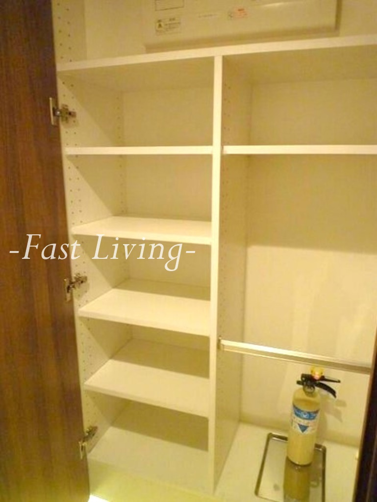 メゾンカルム本郷の収納